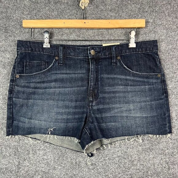 NEW‎ Universal Thread Cuffed Denim Short Women's Size 14/32R High Rise - Picture 1 of 9